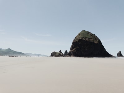 岩层
